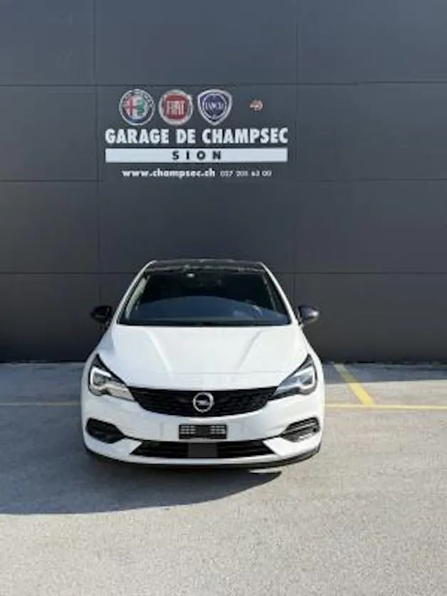Opel Astra 1.4i Turbo Ultimate