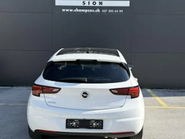 Opel Astra 1.4i Turbo Ultimate