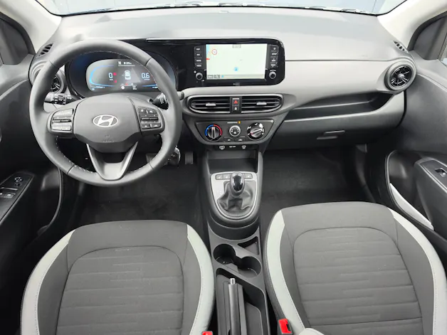 Hyundai i10 1.2 Amplia Aut.