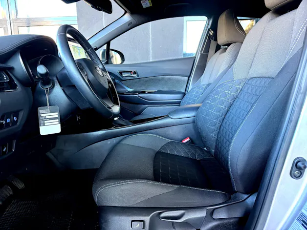 Toyota C-HR 1.8 HSD CVT Trend