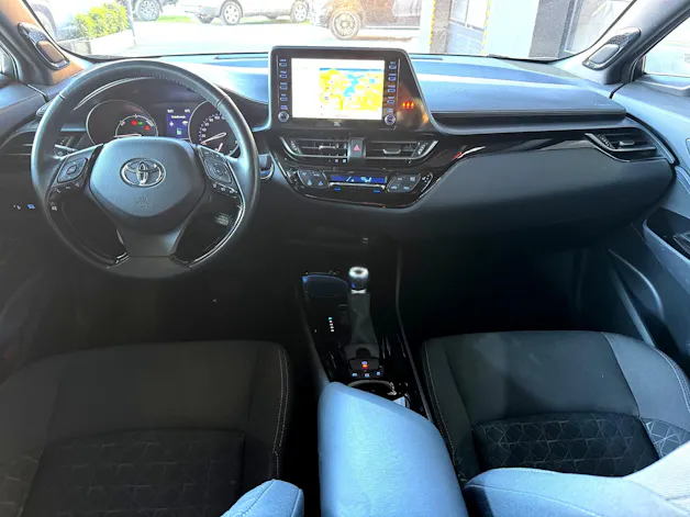 Toyota C-HR 1.8 HSD CVT Trend