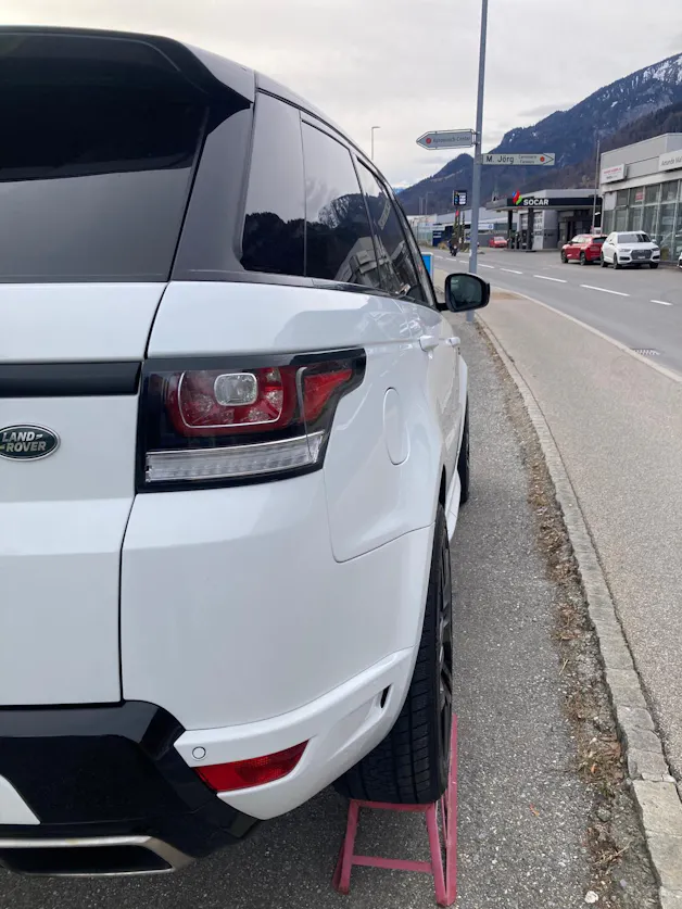 Land Rover Range Rover Sport 3.0 SDV6 HSE Dynamic Automatic *ZAHNRIEMEN ERSETZT*AB MFK*22" ZOLL ALU 8 FACH*