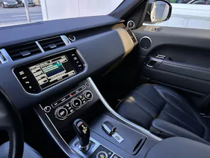 Land Rover Range Rover Sport 3.0 SDV6 HSE Dynamic Automatic *ZAHNRIEMEN ERSETZT*FRISCH AB MFK*22" ZOLL ALU 8 FACH*