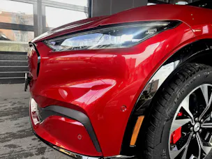 Ford Mustang MACH-E Premium AWD 99 kWh