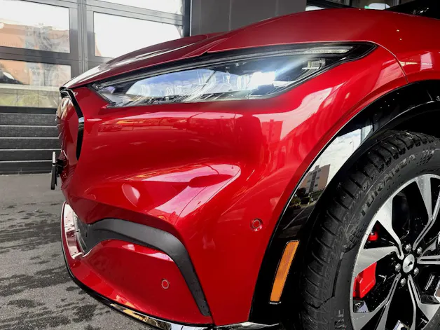 Ford Mustang MACH-E Premium AWD 99 kWh