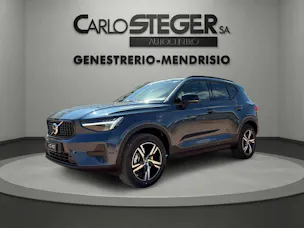 Volvo XC40 B3 Benzin Mild Hybrid Plus Dark DCT