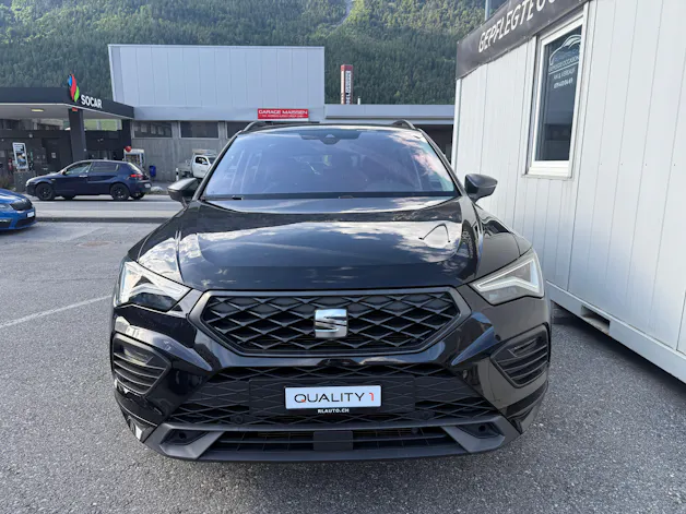 SEAT Ateca 2.0 TDI CR Hola FR DSG 4Drive * 1. HAND * FRISCH MFK * AHK * PANORAMA*