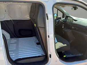 Peugeot Partner 1.5 Blue HDi Standard 650kg EAT8