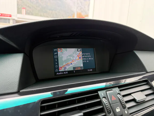 BMW 530i M EDITION * AB PLATZ*21 ZOLL JR*KW-FAHRWERK*FMS ENDTOPF*HANDSCHALTER*
