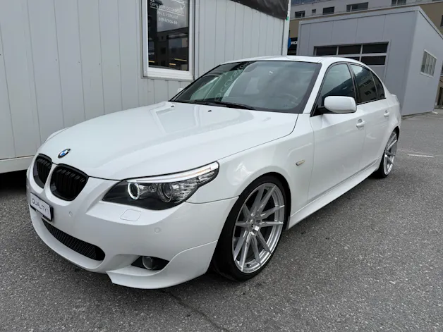 BMW 530i M EDITION * AB PLATZ*21 ZOLL JR*KW-FAHRWERK*FMS ENDTOPF*HANDSCHALTER*
