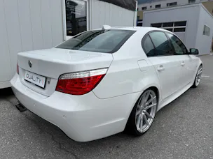 BMW 530i M EDITION * AB PLATZ* EXPORT* 21 ZOLL JR*KW-FAHRWERK*FMS ENDTOPF*HANDSCHALTER*