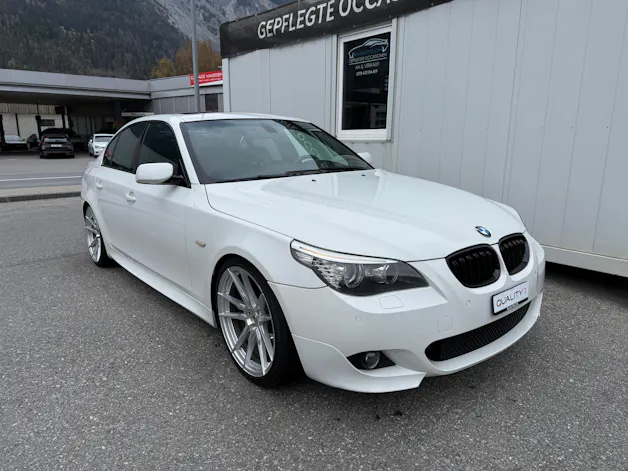 BMW 530i M EDITION * AB PLATZ*21 ZOLL JR*KW-FAHRWERK*FMS ENDTOPF*HANDSCHALTER*