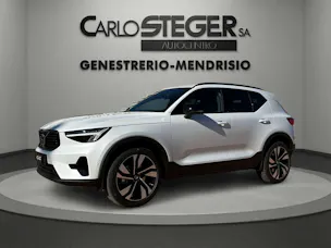 Volvo XC40 B3 Benzin Mild Hybrid Plus Dark DCT