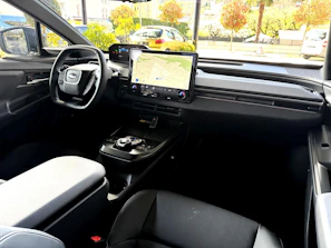 SUBARU SOLTERRA 11