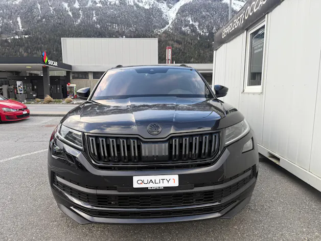 Škoda Kodiaq 2.0 TDI SCR SportLine 4x4 DSG *CH-Fahrzeug**Panorama**AHK*