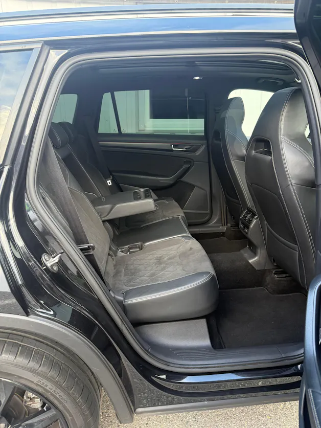 Škoda Kodiaq 2.0 TDI SCR SportLine 4x4 DSG *CH-Fahrzeug**Panorama**AHK*