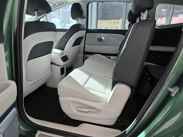 Hyundai Ioniq 9 110kWh Calli. 4WD