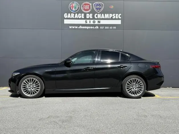 Alfa Romeo Giulia 2.2 JTDM Veloce Q4