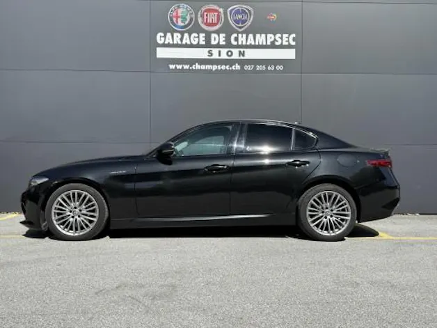Alfa Romeo Giulia 2.2 JTDM Veloce Q4