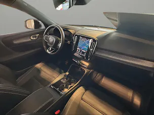 VOLVO EX40 82kWh Twin Motor AWD Ultra Xcentric Edition
