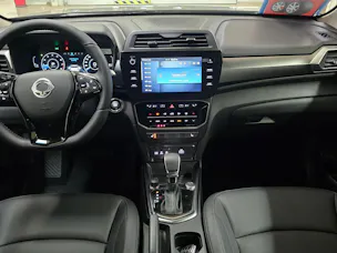 KGM -SsangYong Tivoli 1.5TGDI Plat 4WD A