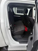 Toyota Hilux 2.4D-4D Comfort Double Cab 4x4 *2000 km * AHK 3.5 T * TRITTBRETTER *