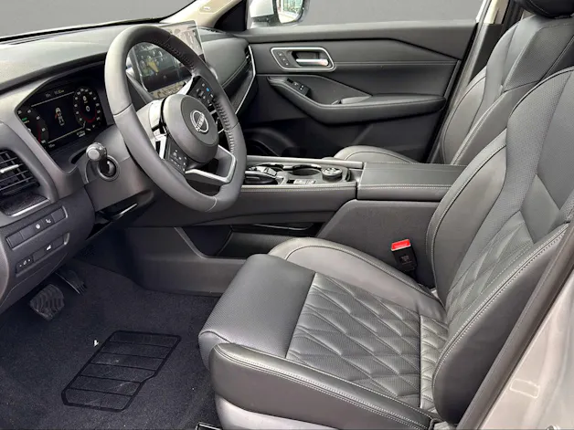 Nissan X-Trail 1.5 VC-T e-Power 4WD 7 Sitze Tekna+