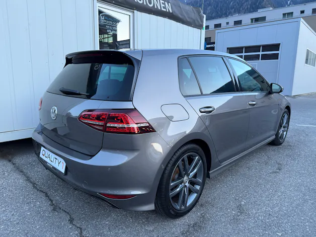VW Golf 1.4 TSI Lounge R-Line DSG *SERVICEGEPFLEGT* AUTOMAT* 8 FACH*
