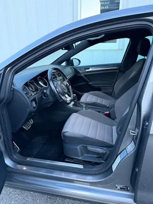 VW Golf 1.4 TSI Lounge R-Line DSG *SERVICEGEPFLEGT* AUTOMAT* 8 FACH*