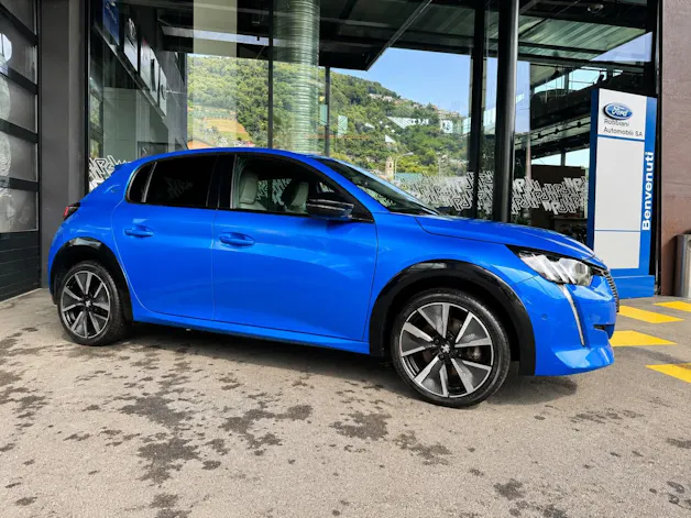 Peugeot 208 Elektrik GT (e-208)