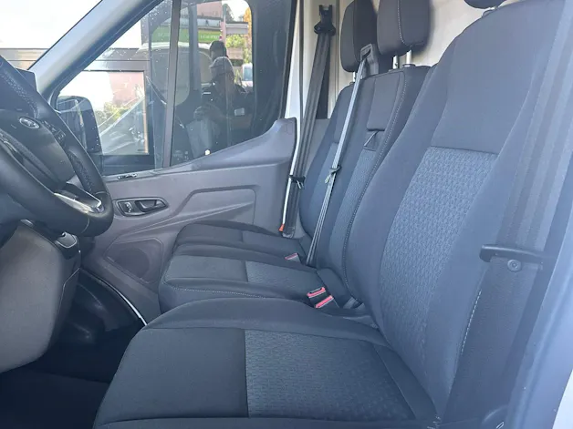 Ford E-Transit Van 350 L2 Trend RWD