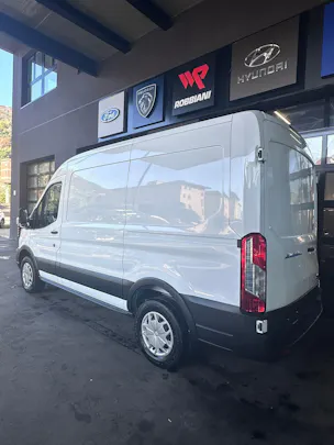 Ford E-Transit Van 350 L2 Trend RWD