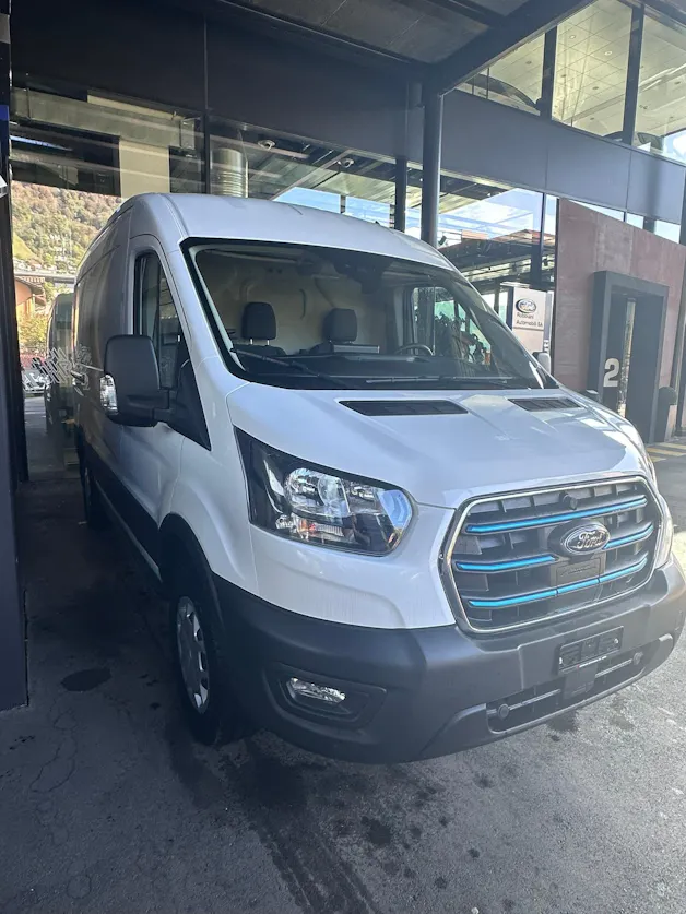 Ford E-Transit Van 350 L2 Trend RWD