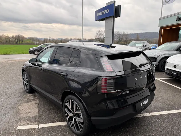 Volvo EX30 E60 69kWh Single Motor Extended Range Ultra