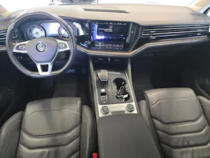 VW Touareg 3.0 TDI Elegance