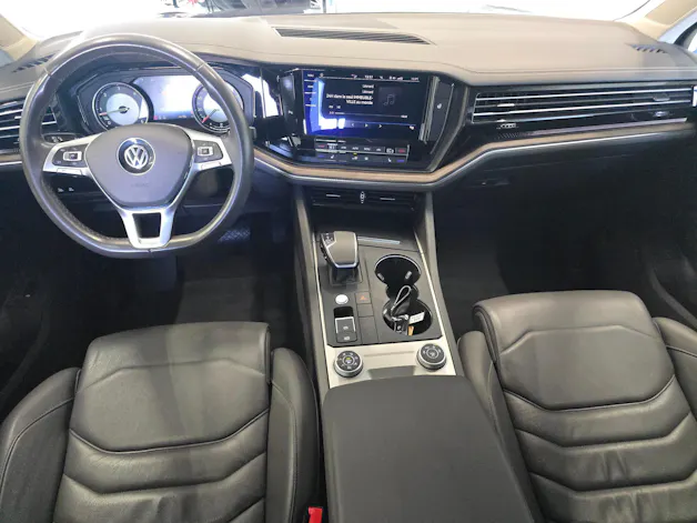 VW Touareg 3.0 TDI Elegance