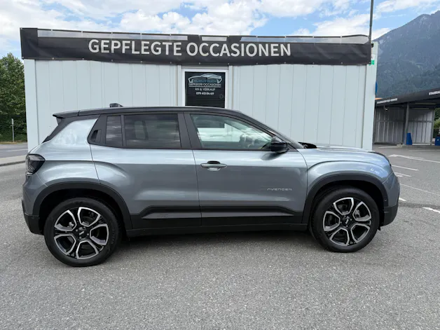 Jeep Avenger 54kWh Swiss Altitude Plus Sky * NEUWAGEN MIT TAGESZULASUNG *
