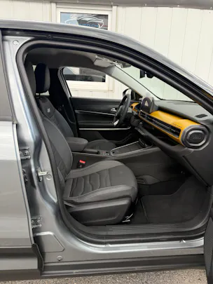 Jeep Avenger 54kWh Swiss Altitude Plus Sky * NEUWAGEN MIT TAGESZULASUNG *