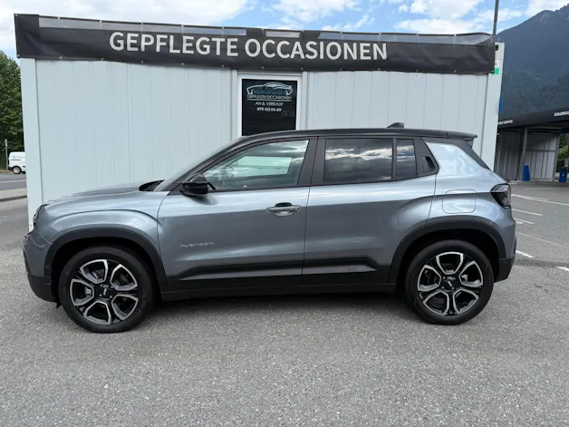 Jeep Avenger 54kWh Swiss Altitude Plus Sky * NEUWAGEN MIT TAGESZULASUNG *
