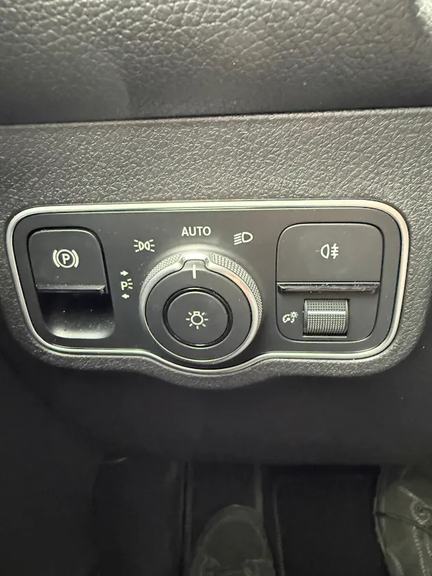 Mercedes-Benz GLB 220 d 4Matic 8G-Tronic