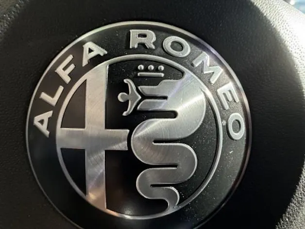 Alfa Romeo Junior 1.2 Hybrid Q4