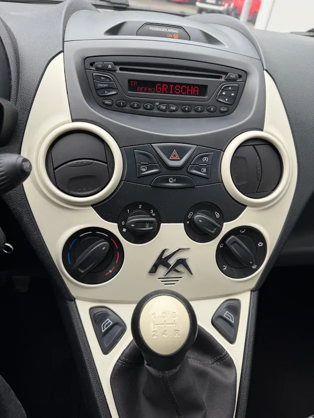 Ford KA 1.25 Titanium+ *KLIMA* MFK*