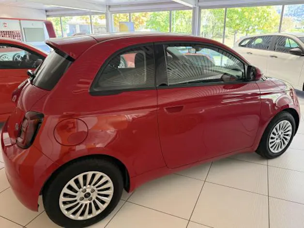 Fiat 500 el 87 kW Cult Edition