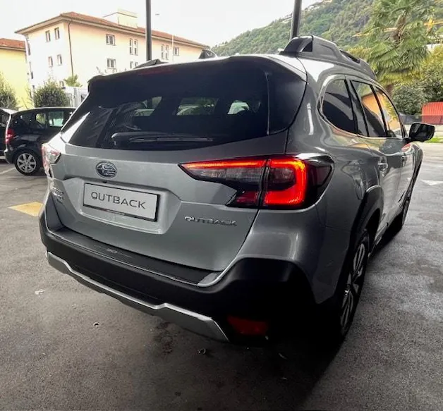 Subaru Outback 2.5i 30th Anniversary Edition AWD Lineartronic