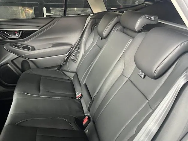 Subaru Outback 2.5i 30th Anniversary Edition AWD Lineartronic