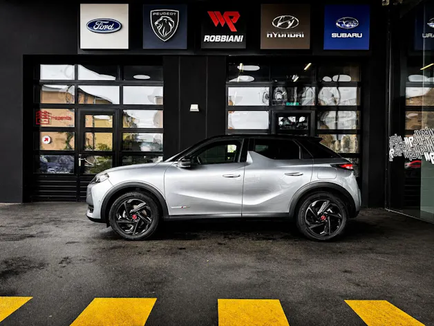 DS Automobiles AUTOMOBILES DS 3 Crossback 1.2 PureTech Performance Line EAT8