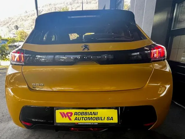 Peugeot 208 1.2 PureTech Allure EAT8