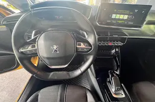 Peugeot 208 1.2 PureTech Allure EAT8