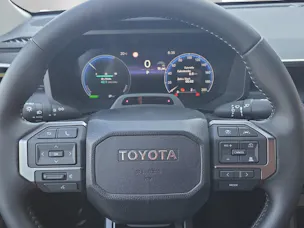 Toyota Hilux Double Cab.-Pick-up 59KWh Comfort