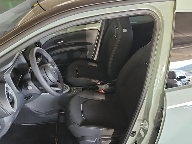 Toyota Aygo X 1.5 VVT-i HSD Trend